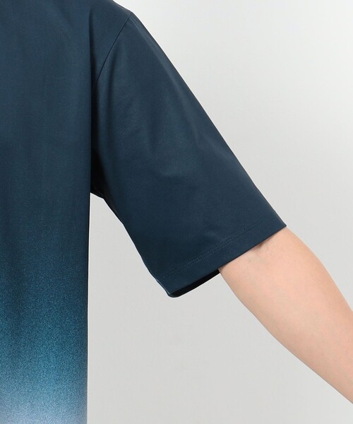 COMME CA ISM(コムサイズム)の「カラーグラデーション プリント Tシャツ(Tシャツ/カットソー・メンズ・ネイビー/グレー/ブラック・MEDIUM/LARGE)」の13枚目の写真