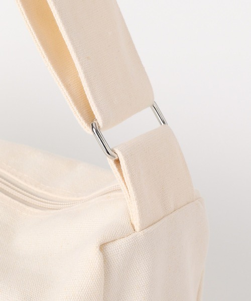 ALAND（エーランド）の「【UNISEX】ALAND／キャンバスショルダーBAG（ショルダーバッグ・レディース・ブラック/ベージュ/ネイビー・FREE）」の16枚目の写真