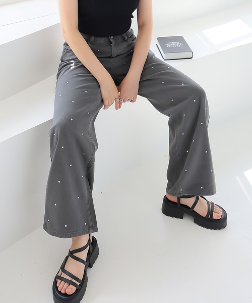 Girly Doll(ガーリードール)の「ラインストーン付きデニムパンツ(デニムパンツ・レディース・グレー/ピンク/ベージュ/ブルー/モカ・L/S/M)」の11枚目の写真
