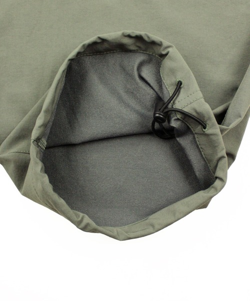 Universal Style Wear（ユニバーサルスタイルウェア）の「Universal Style Wear Tec ユーティリティー パンツ（カーゴパンツ・メンズ・ブラック/スモーキーグリーン系・MEDIUM/LARGE/X-LARGE）」の12枚目の写真