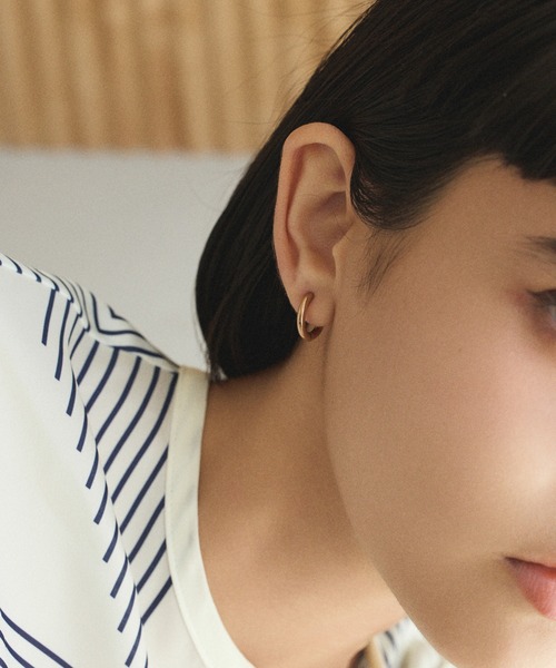 CENE（セネ）の「【CENE】セネ/ワンタッチループイヤリング(small)（イヤリング・レディース・ゴールド/シルバー/ピンクゴールド・FREE）」の11枚目の写真