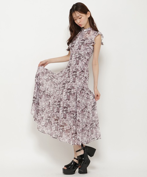 REDYAZEL（レディアゼル）の「水彩フラワープリントワンピース（ワンピース・レディース・ピンク/ブラウン/ブラック・SMALL/MEDIUM）」の10枚目の写真