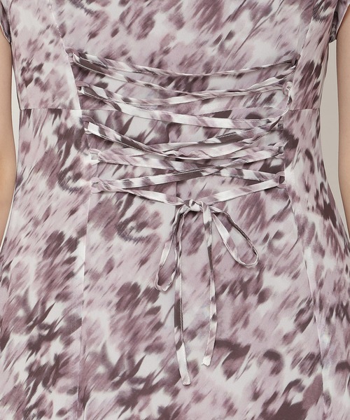 REDYAZEL（レディアゼル）の「水彩フラワープリントワンピース（ワンピース・レディース・ピンク/ブラウン/ブラック・SMALL/MEDIUM）」の14枚目の写真