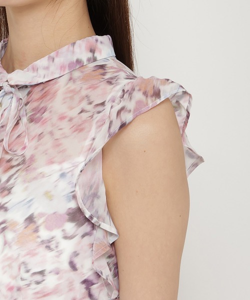 REDYAZEL（レディアゼル）の「水彩フラワープリントワンピース（ワンピース・レディース・ピンク/ブラウン/ブラック・SMALL/MEDIUM）」の19枚目の写真