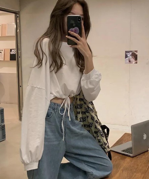 c.u.l（シーユーエル）の「裾ドロスト ショート丈 ロンＴ culw718（Tシャツ/カットソー・レディース・ブラック/ホワイト/グレー・FREE）」の8枚目の写真