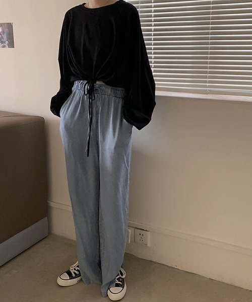 c.u.l（シーユーエル）の「裾ドロスト ショート丈 ロンＴ culw718（Tシャツ/カットソー・レディース・ブラック/ホワイト/グレー・FREE）」の13枚目の写真