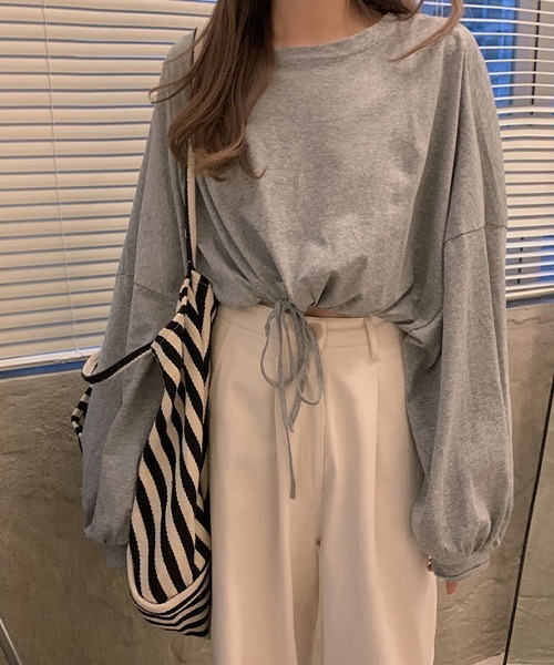 c.u.l（シーユーエル）の「裾ドロスト ショート丈 ロンＴ culw718（Tシャツ/カットソー・レディース・ブラック/ホワイト/グレー・FREE）」の17枚目の写真