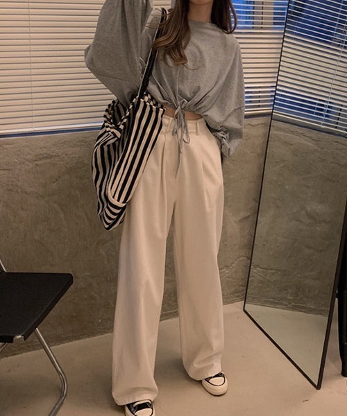 c.u.l（シーユーエル）の「裾ドロスト ショート丈 ロンＴ culw718（Tシャツ/カットソー・レディース・ブラック/ホワイト/グレー・FREE）」の6枚目の写真