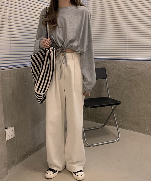 c.u.l（シーユーエル）の「裾ドロスト ショート丈 ロンＴ culw718（Tシャツ/カットソー・レディース・ブラック/ホワイト/グレー・FREE）」の7枚目の写真