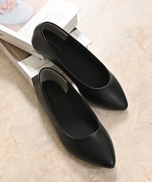 Honeys（ハニーズ）の「【はっ水】やわラク撥水ポインテッドパンプス（パンプス・レディース・シルバー/ブラック/ブラック系/チャコール/レッド/レオパード/ベージュ・22.5/23.0/23.5/24.0/24.5/25.0）」の2枚目の写真