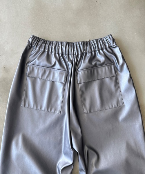 SHAGGIE（シャギー）の「レザールーズジョガーパンツ（その他パンツ・レディース・グレー/ブラック・FREE）」の16枚目の写真