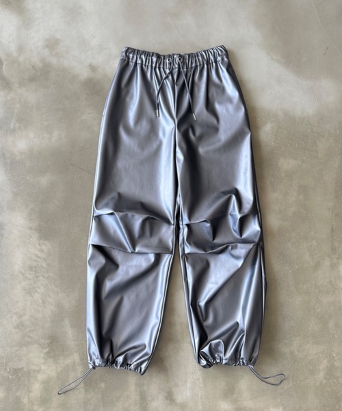 SHAGGIE（シャギー）の「レザールーズジョガーパンツ（その他パンツ・レディース・グレー/ブラック・FREE）」の11枚目の写真