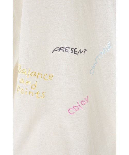 HeRIN.CYE（ヘリンドットサイ）の「mio yanase / member tee　　ミオ　ヤナセ/メンバー　ティー（Tシャツ/カットソー・レディース・オフホワイト・FREE）」の5枚目の写真