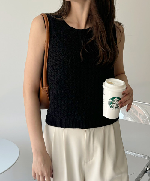 Eclat one(エクラワン)の「【Eclat one】かぎ針編み メッシュ ノースリーブ ニット(ニット/セーター・レディース・レッド/ライトブルー/ブラック/アイボリー・FREE)」の18枚目の写真