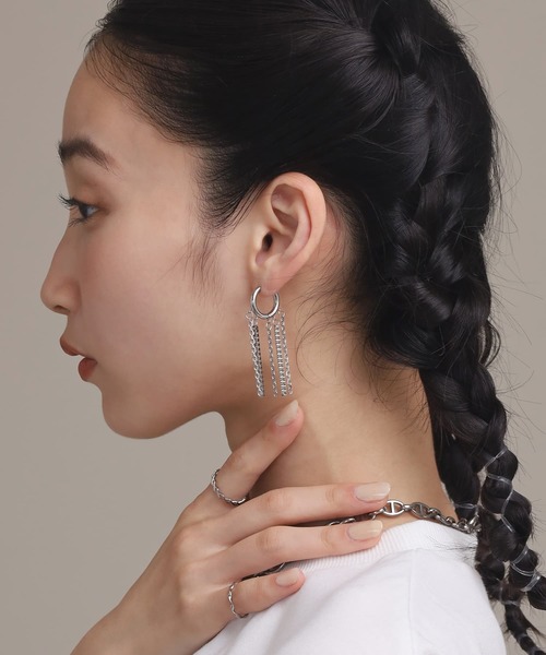 LHME（エルエイチエムイー）の「【WEB限定】“Moment”しゃらしゃらピアス/サージカルステンレス（金属アレルギー対応）【LHME / エルエイチエムイー】（ピアス（両耳用）・レディース・シルバー・ONE SIZE）」の15枚目の写真