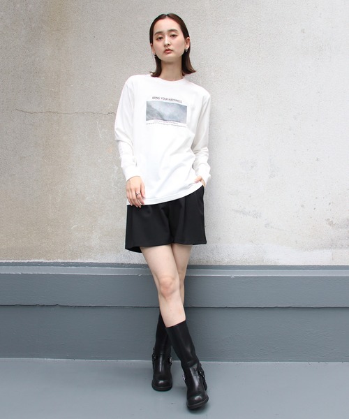 UNIT CHEST（ユニットチェスト）の「【UNIT CHEST】unique unisex T-shirt ニュアンスロゴロンT（Tシャツ/カットソー・レディース・ホワイト/ブラック・S/L/M）」の7枚目の写真