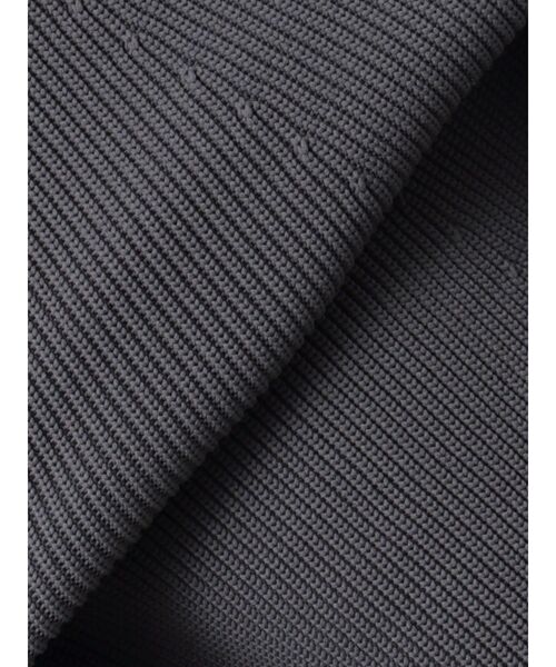 LAGUNAMOON（ラグナムーン）の「フォルムラインニットジャンパースカート（ジャンパースカート・レディース・アイボリー/ブラック/チャコールグレー・SMALL/MEDIUM）」の18枚目の写真