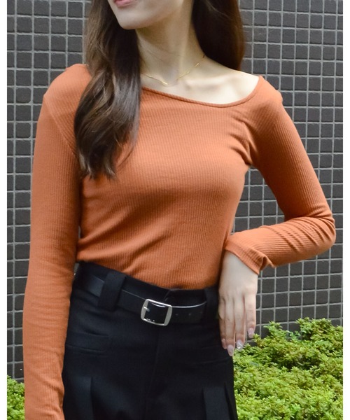 spiritoso（スピリトーゾ）の「【spiritoso】アシメネックテレコトップス(CP)（Tシャツ/カットソー・レディース・サックスブルー/ブラック/オフホワイト/グリーン系その他/ベージュ/ダークブラウン/レンガ/パープル系その他・M）」の8枚目の写真