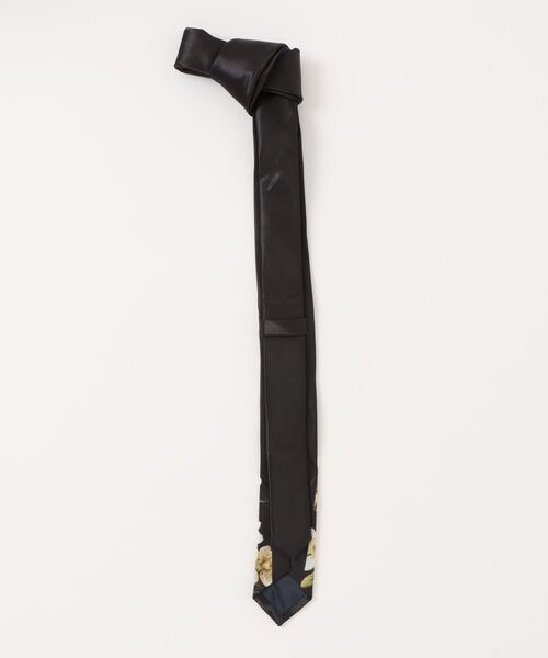 SPINNS(スピンズ)の「フラワーデザイン ネクタイ(ネクタイ・レディース・ブラック/ブラウン系その他・ONESIZE)」の5枚目の写真