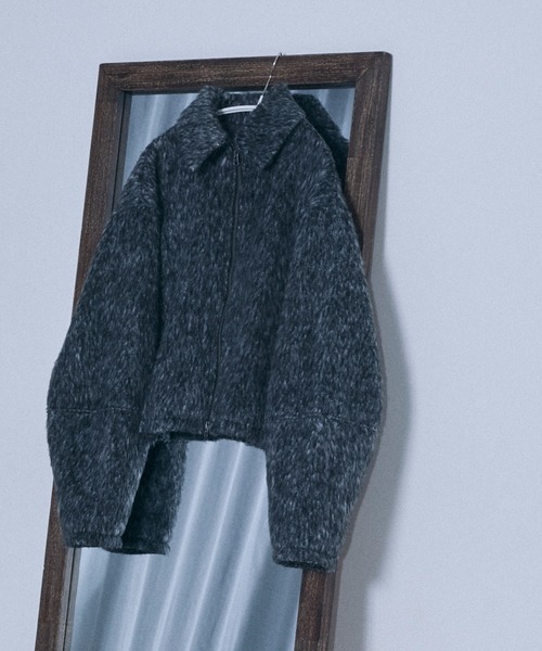 le ELMi(ルエルミ)の「Mixed shaggy short double-zip blouson / ミックスシャギーショートダブルジップブルゾン(ブルゾン・レディース・ブラウン/グレー・FREE)」の4枚目の写真