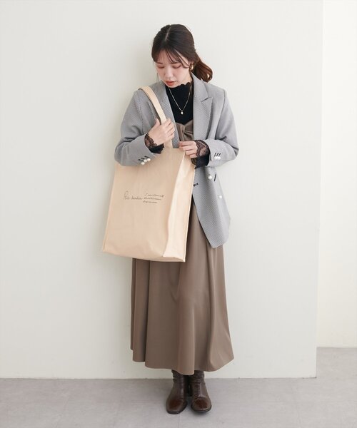 natural couture（ナチュラルクチュール）の「カラフル遠征バッグ（ショルダーバッグ・レディース・ボルドー/グリーン/ブルー/オフホワイト/イエロー/ブラック・FREE）」の8枚目の写真