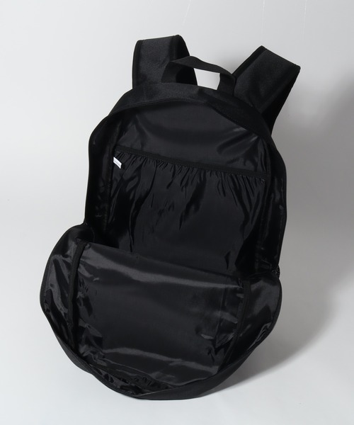 Mark Gonzales(マーク・ゴンザレス)の「【Mark Gonzales/マーク ゴンザレス】アートワークコレクション SK8パック (容量:約17L)(バックパック/リュック・メンズ・ネイビー/ブラック・FREE)」の14枚目の写真