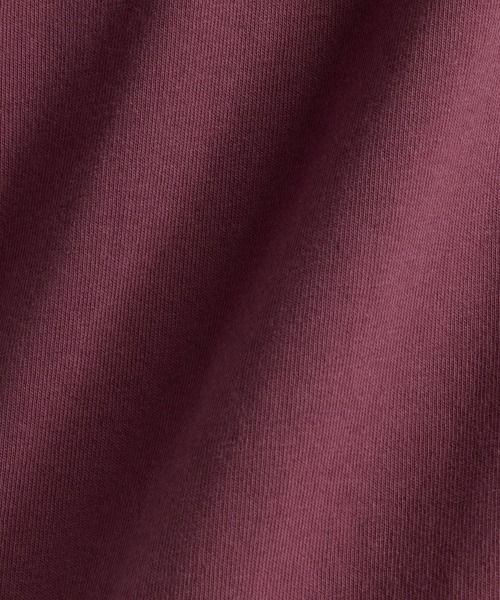 NEW BALANCE(ニューバランス)の「Athletics 574 Grey Day ショートスリーブTシャツ(Tシャツ/カットソー・メンズ・オフホワイト/パープル/ネイビー・XX-LARGE/X-LARGE/LARGE/MEDIUM/SMALL)」の18枚目の写真