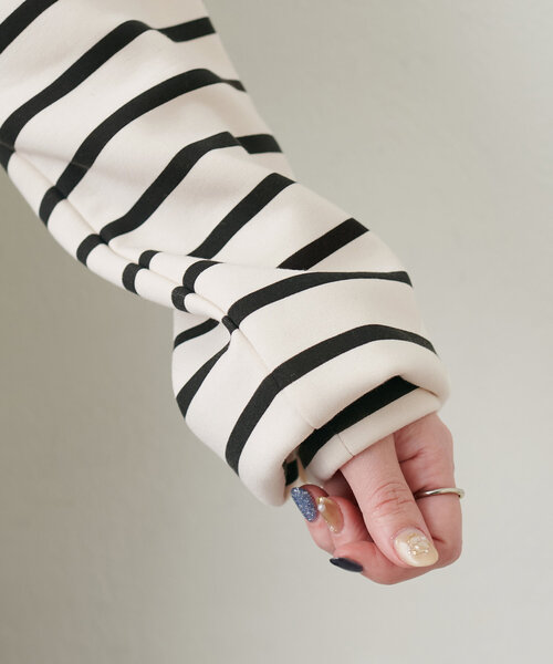 natural couture（ナチュラルクチュール）の「スポリロゴ入りプルオーバー（Tシャツ/カットソー・レディース・その他1/ブラック/オフホワイト/グレー・FREE）」の22枚目の写真