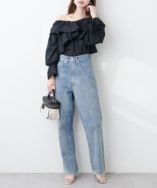 natural couture(ナチュラルクチュール)の「クロスフリルデザインブラウス(シャツ/ブラウス・レディース・オフホワイト/ブラック/ベージュ/ミント/ブルー・FREE)」の10枚目の写真