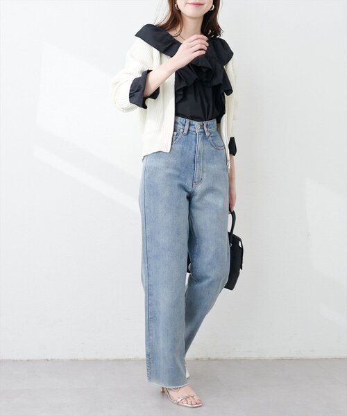 natural couture(ナチュラルクチュール)の「クロスフリルデザインブラウス(シャツ/ブラウス・レディース・オフホワイト/ブラック/ベージュ/ミント/ブルー・FREE)」の12枚目の写真