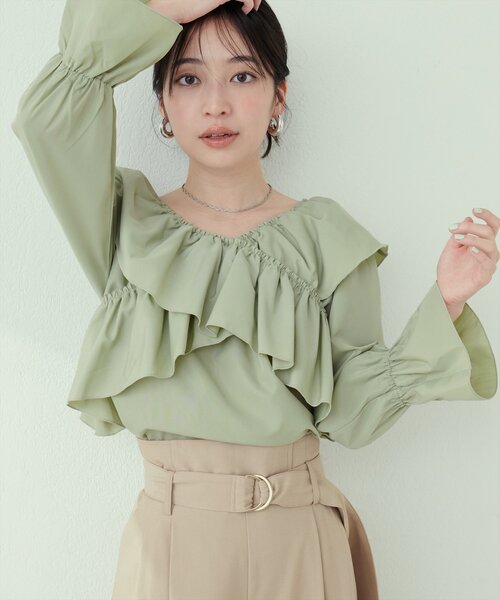 natural couture(ナチュラルクチュール)の「クロスフリルデザインブラウス(シャツ/ブラウス・レディース・オフホワイト/ブラック/ベージュ/ミント/ブルー・FREE)」の21枚目の写真
