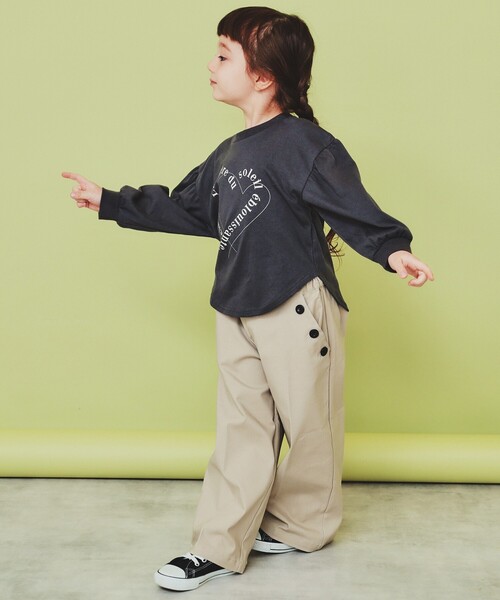 THE SHOP TK (ザ ショップ ティーケー )の「【110-150】ハートロゴパフ袖プルオーバー/洗濯機OK(Tシャツ/カットソー・キッズ・イエロー系その他/ブラック系2/チャコールグレー・11/12/15 /13/14)」の11枚目の写真