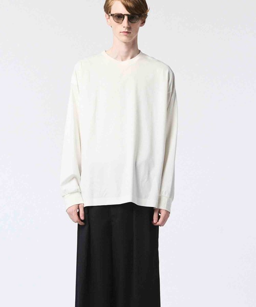 MAISON SPECIAL(メゾンスペシャル)の「《UNISEX》Prime-Over Smashing Light Punch Crew Neck Long Sleeve T-Shirt/プライムオーバースマッシングライトポンチクルーネックロングスリーブティーシャツ【MAISON SPECIAL/メゾンスペシャル】(Tシャツ/カットソー・メンズ・ブラック/グレイッシュベージュ/チャコールグレー/ホワイト/レッド・0/1/2)」の6枚目の写真