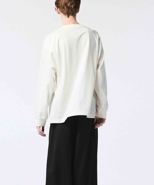 MAISON SPECIAL(メゾンスペシャル)の「《UNISEX》Prime-Over Smashing Light Punch Crew Neck Long Sleeve T-Shirt/プライムオーバースマッシングライトポンチクルーネックロングスリーブティーシャツ【MAISON SPECIAL/メゾンスペシャル】(Tシャツ/カットソー・メンズ・ブラック/グレイッシュベージュ/チャコールグレー/ホワイト/レッド・0/1/2)」の8枚目の写真