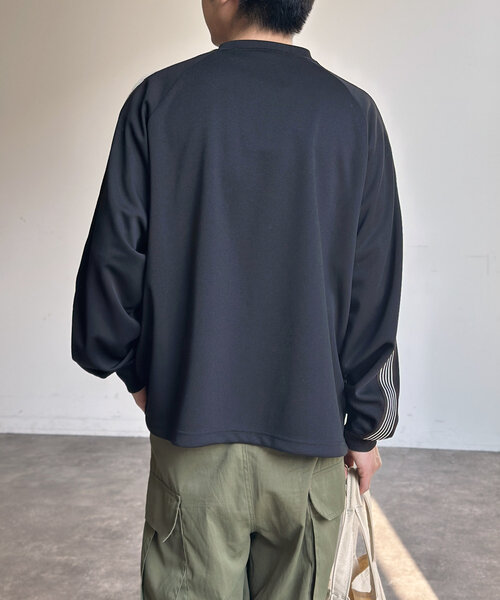 U.S. POLO ASSN.(ユーエスポロアッスン)の「袖ラインユニフォームプルオーバー(Tシャツ/カットソー・メンズ・アイボリー/ブラック・MEDIUM/LARGE)」の14枚目の写真