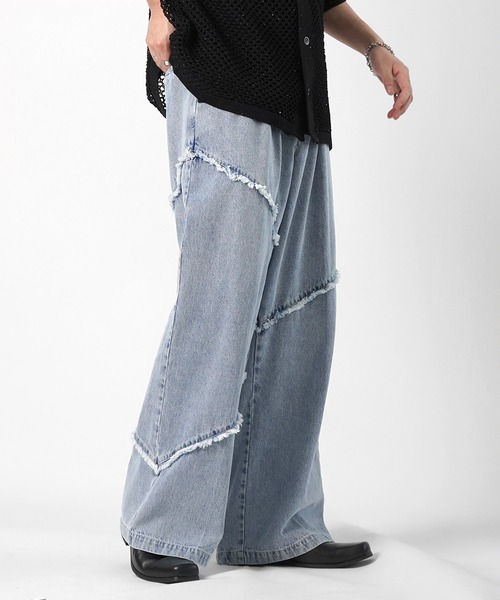 Confirm(コンファーム)の「切替フリンジ ウォッシュ加工 ワイドストレートデニムパンツ(デニムパンツ・メンズ・ブラック/サックスブルー/グレー・M/L)」の8枚目の写真