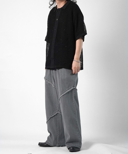 Confirm(コンファーム)の「切替フリンジ ウォッシュ加工 ワイドストレートデニムパンツ(デニムパンツ・メンズ・ブラック/サックスブルー/グレー・M/L)」の21枚目の写真