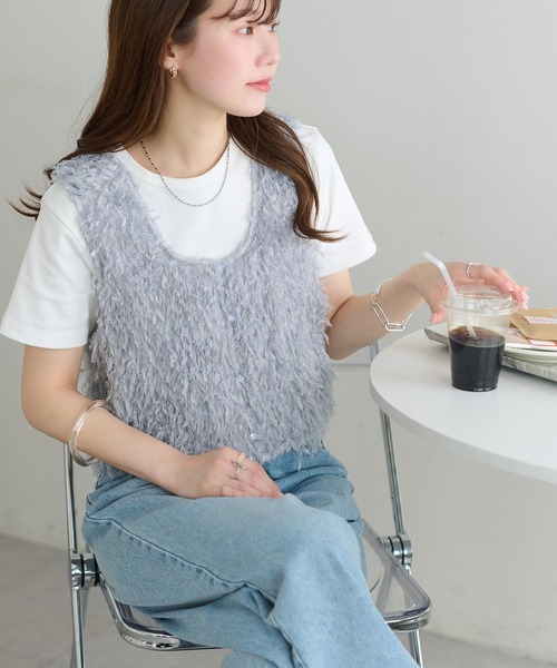 DISCOAT（ディスコート）の「コンパクトTシャツ（Tシャツ/カットソー・レディース・ベージュ/サックスブルー/ホワイト×ブラック/ブラック/オフホワイト/チャコールグレー・LARGE/MEDIUM）」の21枚目の写真