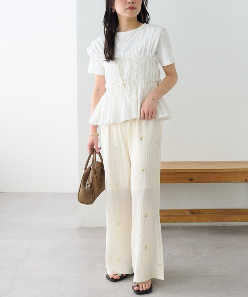 DISCOAT（ディスコート）の「コンパクトTシャツ（Tシャツ/カットソー・レディース・ベージュ/サックスブルー/ホワイト×ブラック/ブラック/オフホワイト/チャコールグレー・LARGE/MEDIUM）」の22枚目の写真