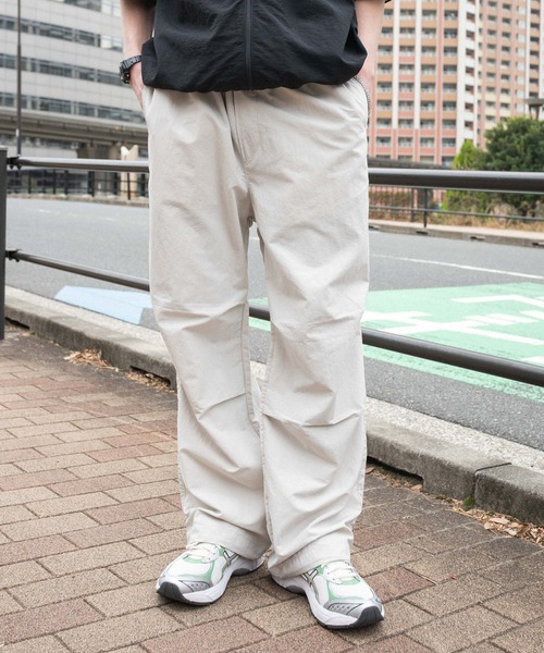 WEGO（ウィゴー）の「WEGO/ナイロンイージーパンツ（カーゴパンツ・メンズ・ブラック/カーキ/ライトグレー・LARGE/MEDIUM/SMALL）」の10枚目の写真