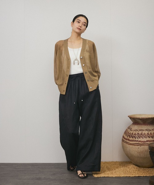 SALON adam et rope'（サロン アダム エ ロペ）の「プリマベールファームリーリブタンクトップ / UVケア・洗える（タンクトップ・レディース・ブラック/レッド系その他/オフホワイト/パープル・FREE）」の7枚目の写真