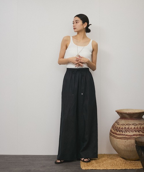 SALON adam et rope'（サロン アダム エ ロペ）の「プリマベールファームリーリブタンクトップ / UVケア・洗える（タンクトップ・レディース・ブラック/レッド系その他/オフホワイト/パープル・FREE）」の14枚目の写真