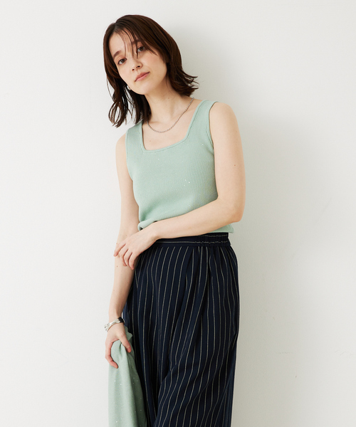 abahouse mavie（アバハウスマヴィ）の「【アンサンブル対応】スパンコールニットタンク/夏服（タンクトップ・レディース・ブラック/ブラウン/アイボリー/セージグリーン・フリー）」の18枚目の写真