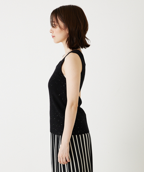 abahouse mavie（アバハウスマヴィ）の「【アンサンブル対応】スパンコールニットタンク/夏服（タンクトップ・レディース・ブラック/ブラウン/アイボリー/セージグリーン・フリー）」の7枚目の写真