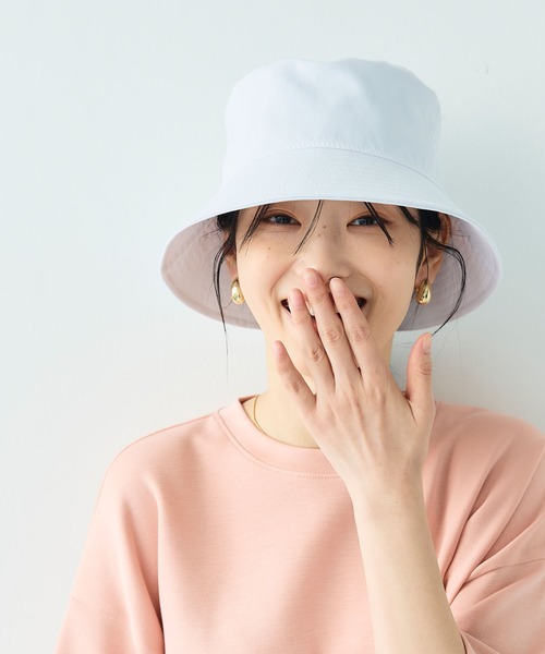 CROSS FUNCTION（クロスファンクション）の「《UV99％以上カット》エブ楽 遮光バケットハット【CF/クロスファンクション】（ハット・レディース・オフホワイト/ブラック/ベージュ・58cm）」の2枚目の写真
