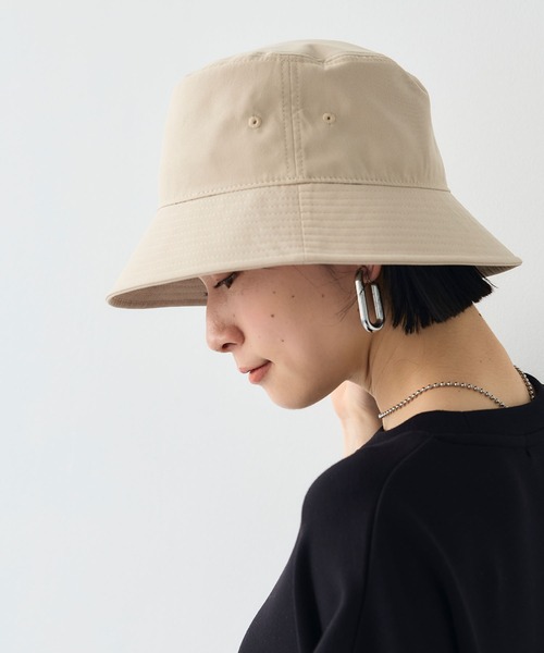 CROSS FUNCTION（クロスファンクション）の「《UV99％以上カット》エブ楽 遮光バケットハット【CF/クロスファンクション】（ハット・レディース・オフホワイト/ブラック/ベージュ・58cm）」の7枚目の写真