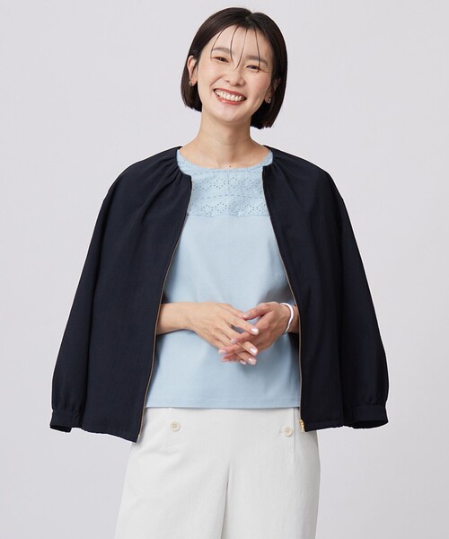 J.PRESS(ジェイプレス)の「【洗える・接触冷感・防シワ・吸水速乾】BREEZE COOL ノーカラー ブルゾン(ブルゾン・レディース・ホワイト系/ネイビー系/ベージュ系/カーキ系・T13/T15)」の4枚目の写真