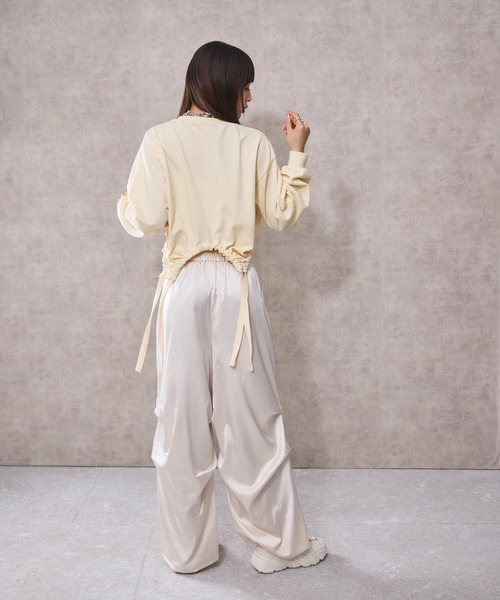 ♡*♡様 即完売　サイドベルトサテン Wide-pantsQua セール】ベルトデザインサテンパンツ（その他パンツ）｜anuans
