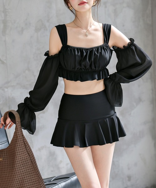 TeddyShop（テディショップ）の「レディース水着 2WAYオフショル風シアーベルスリーブアームカバー付きフリルビキニ 上下2点セット（水着・レディース・ホワイト/ブラック/ブラウン・S/L/M/LL）」の3枚目の写真