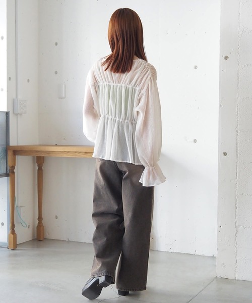 tiptop(ティップトップ)の「前リボンシャーリングブラウス(シャツ/ブラウス・レディース・ブラック系その他/アイボリー/ブラック/グレー系その他・FREE)」の14枚目の写真